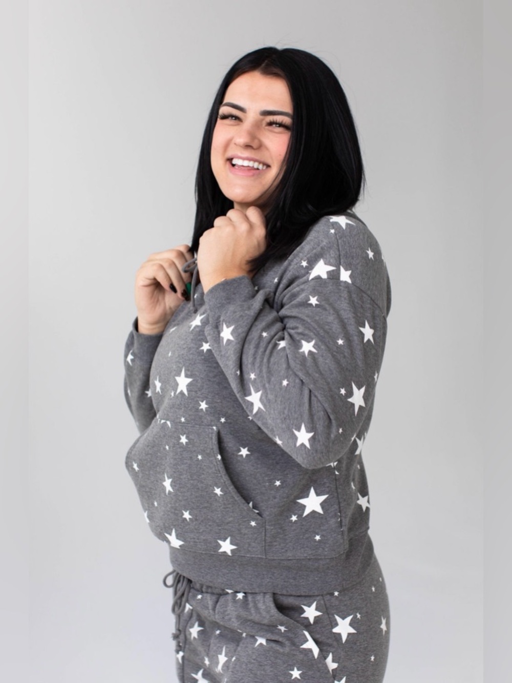 Savvi Shine Hoodie Star Print Gray Pullover | Plush Lined | Size L | EUC - Picture 2 of 13